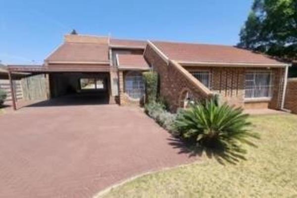 Semi double storey low maintenance property move in and stay warm house three bedrooms tiles ride fro the property built in cupboards ...