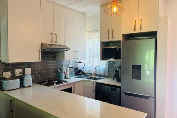 Newly renovated one bedroom unit to rent in Shingara Sands. Located in the peaceful ...