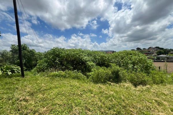 This 1289m and sup2; vacant land in Regency Park, Pinetown, offers a prime opportunity to create the home of your dreams. Nestled in a ...