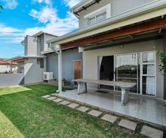 Townhouse for sale in Eagle Canyon Golf Estate