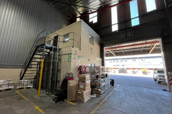 Northpoint Realty is proud to present this well-sized 747 sqm warehouse, ideal for ...