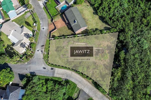 This plot is over 1 300msq in Gonubie and located in the exclusive and tranquil street of Estuary Drive. 
Zoned for residential use ...