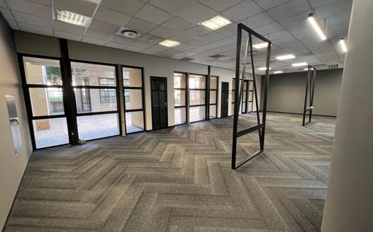 Commercial Property to rent in Melrose
