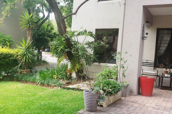 Fourways – Riverglades – Douglasdale : Newly Renovated Modern &amp; Spacious 2 Bed ...