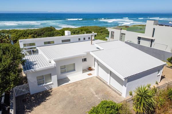 Dual Mandate

This unique property with ample entertainment areas is situated on the beachfront of the renowned Glentana beach.  It ...