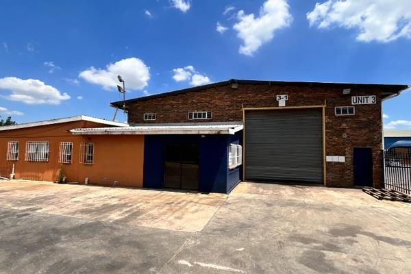 633sqm warehouse unit to let in Anderbolt at R40,000pm excl VAT and utilities. This ...