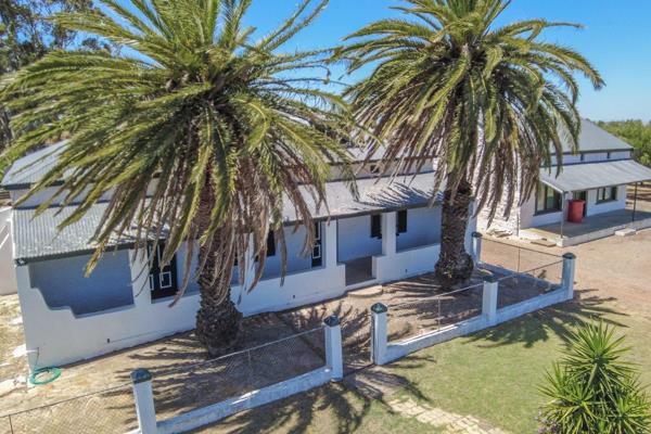 Step back in time and embrace the rustic charm of this century-old property, nestled on a spacious 5200 sqm plot in a quaint and ...