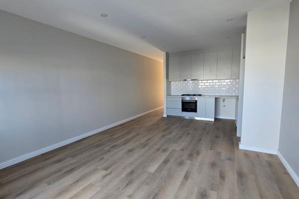 Brand new 2 bedroom house for sale in Sandown

Modern and Stylish 2-Bedroom, 2-Bathroom ...