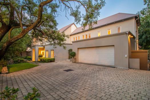 4 Bedroom House for sale in Bryanston