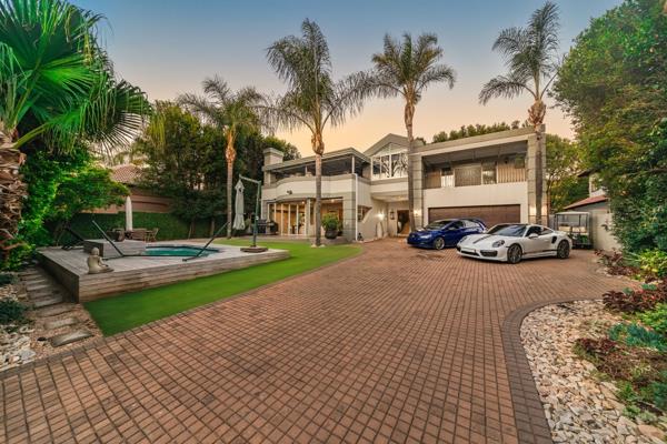 Discover your dream home in the prestigious Eagle Canyon Golf Estate. This stunning sanctuary of elegance and comfort is nestled in the ...