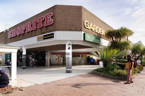 Situated in the heart of Knysna, Garden Route Shopping Centre offers a prime commercial ...