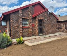 House for sale in Mmabatho Unit 10