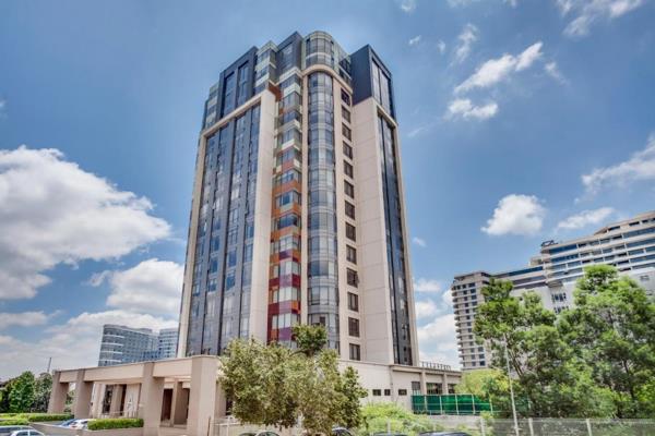 Luxurious Living at Sandton Skye, Johannesburg

Discover the epitome of modern luxury ...