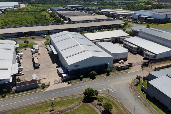 Explore this exceptional opportunity to purchase a premium 2,800m2 warehouse in the coveted industrial hub of Cornubia. Tailored to ...