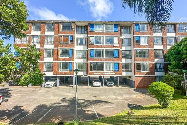 Discover an exceptional property in the heart of the highly sought-after Essenwood area, now available for sale. This block boasts 45 ...