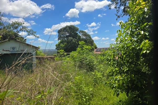 Discover the exceptional potential of this prime Special Residential 1 land located on Main Road in Northdene. Spanning 1182m&#178; ...