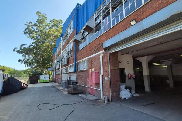 Located at the entrance of Pinetown, just off the N3, this industrial warehouse offers a ...