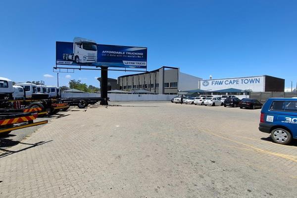 This prime property is situated in Kraaifontein industrial which is home to many ...