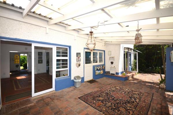 Welcome to this beautiful family home in the Avenues. Just a short walk to the ocean, this house has loads to offer. 

The house is ...