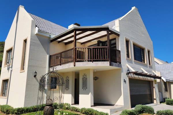 This very beautiful townhouse is situated in a popular area that is conveniently located between the coastal towns of Mossel Bay and ...