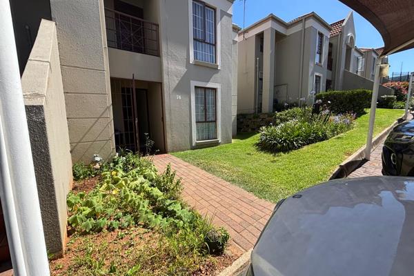 This well kept comfortable ground floor unit in the heart of Oakdene, is in a well kept Complex where you can experience peace of mind. ...