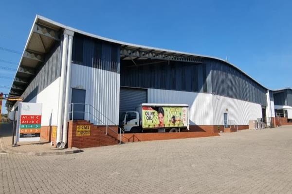 Warehouse to let in Meadowdale

GLA: 2370 sqm
Warehouse: 1972 sqm
Office: 398 sqm
3 on ...