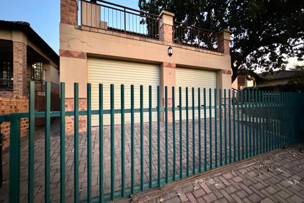 Welcome to Your dream home. Suitable for you and your family. 24 Hour security and child friendly. 

The Property is in a very safe ...