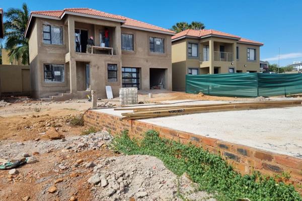 Only 2 units left! 

2 incomplete ground floor units available for sale straight from the developer!

Deposit of R300 000 gets you a ...