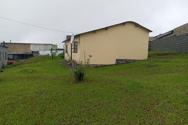 Don&#39;t miss out on this starter pack house comprised of 2 bedrooms, dining room., kitchen and bathroom. It is situated in a quiet ...