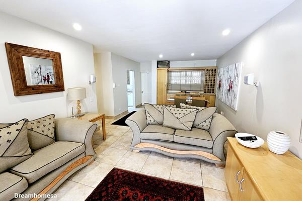 Pet friendly Fully furnished 2 bed in Sandown Experience luxury living at its finest in ...