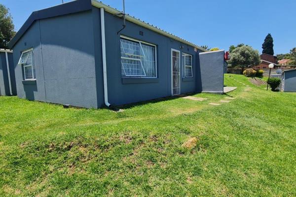 Discover this charming 2-bedroom, 1-bathroom home located in the sought-after Kariba ...