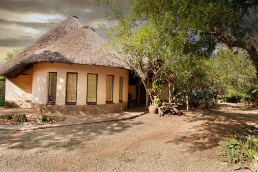 4 Bedroom House for sale in Marloth Park