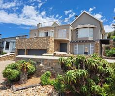 House for sale in Mossel Bay Golf Estate