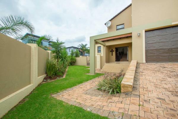 Stunning 4-Bedroom House in Heritage Heights Estate - Available for Rent
Welcome to this beautiful double-storey home in the ...