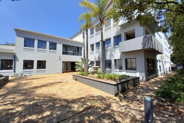 Located in the prestigious Bryanston Gate Office Park, this 139 square meter office ...