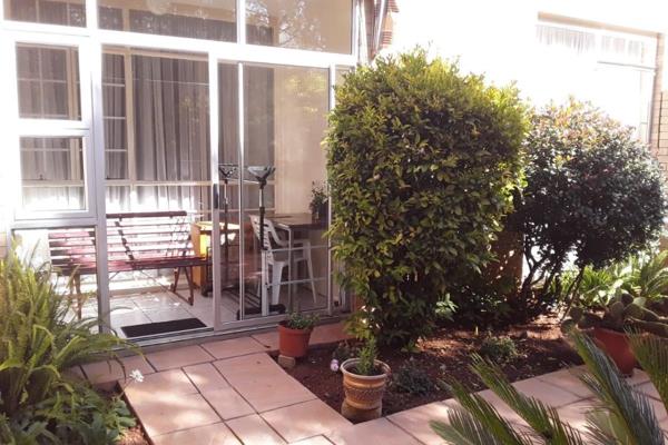 Fabulous 2 bedroom 2 bathroom ground floor unit available to rent in Morehill Gardens on ...