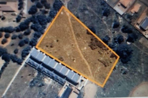 Vacant Land in Ext 13 Lenasia with its zoning as institutional and prime location just off Nirvana Drive, this property offers a lot of ...