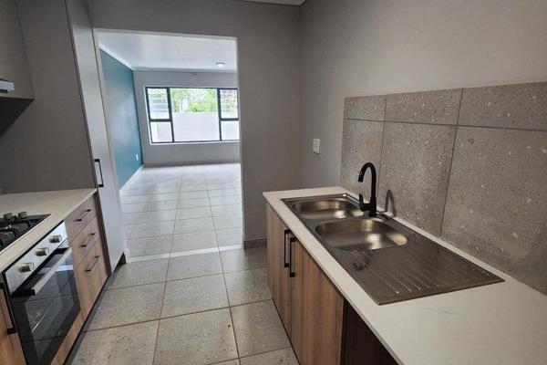 Conveniently located with easy access to the N1 highway, this 1 bedroom, 1 bathroom ...