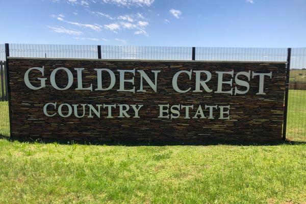 GOLDEN CREST COUNTRY ESTATE 
Parkrand Suburb 

6547Sqm

Here is an Opportunity to Own 6547sqm vacant land in Golden Crest Country ...