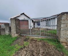 House for sale in Amalinda