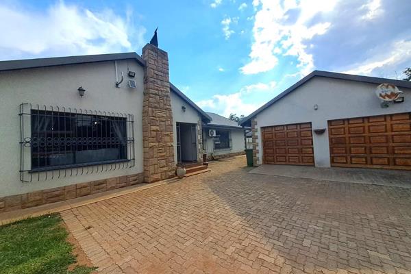 Stunning Family Home with Flatlet in Sought-After Bronkhorstspruit!
This beautiful home, located in a prime area of Bronkhorstspruit ...