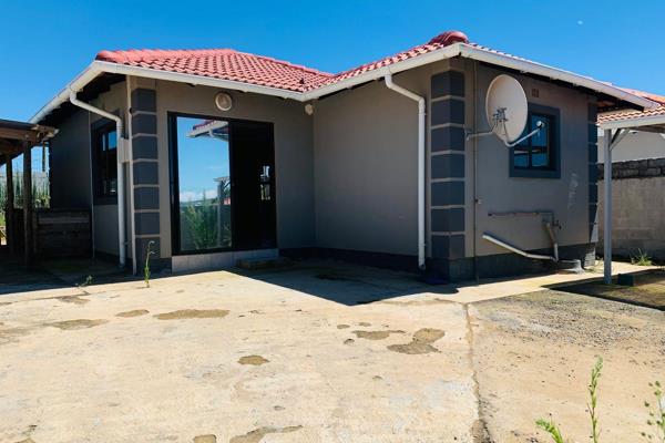 Welcome to this beautifully maintained home For Sale in Fernhill Extension-one of the newest developments in Mthatha. This home has ...