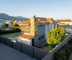 House for sale in Earls Court Lifestyle Estate