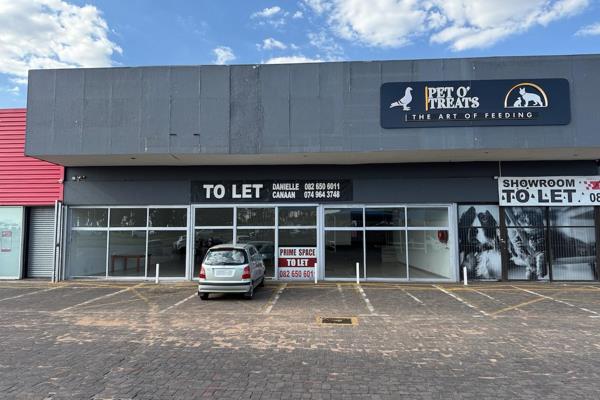 Unit 5B ( 205 m2) Johan van Rooyen Hipermart Centre 139 Ontdekkers Road. Location ...