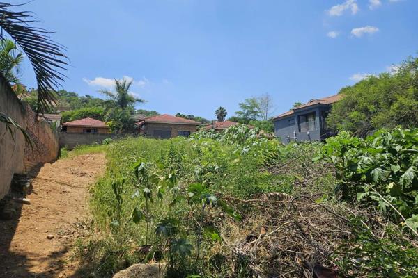 Vacant Land up for Grabs in Stonehenge suburbs measuring 773 Square metre on a flat surface with beautiful view to Ntulo Estate.  It is ...