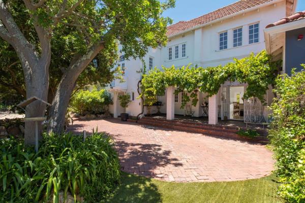 Exclusive Mandate
Step into a world of timeless elegance with this stunning 1940’s big character home, nestled in the prestigious ...