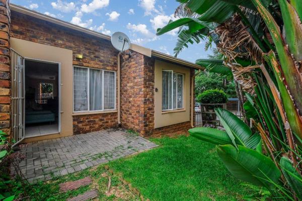 ONSITE AUCTION: Thursday 27 February 2025 @ 11:00 Viewing @ 11:00
This neat property is 51m2 and is situated in a beautiful complex ...