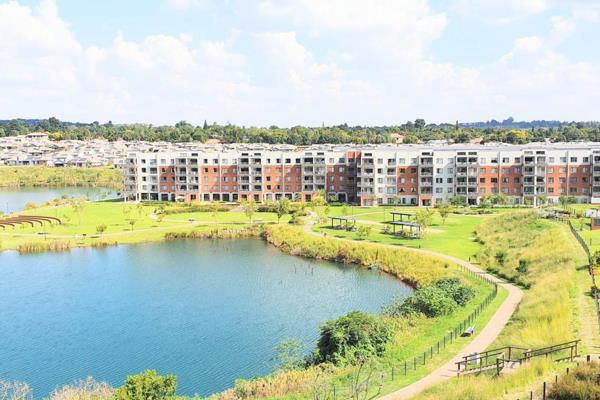 Spacious and Luxury 2 Bedroom Apartment for Sale in Waterkloof Marina Retirement Estate
This world-class retirement development offers ...