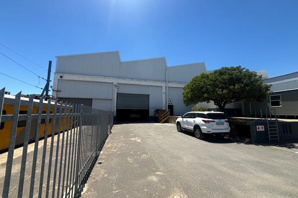 **Expansive 1900-Square-Meter Warehouse in the Heart of Brackenfell&#39;s Industrial ...