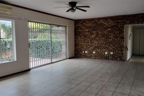 Face brick, Beautiful area,  in a pan handle away for privacy
3 Bedroom tiles with build in cupboards
2 Bathrooms; Guest bathroom has ...